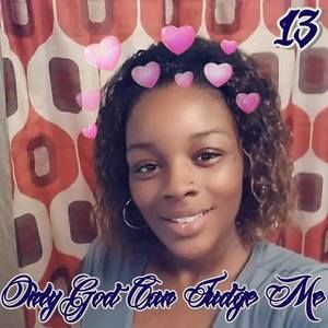 Meet your Posher, Brittney